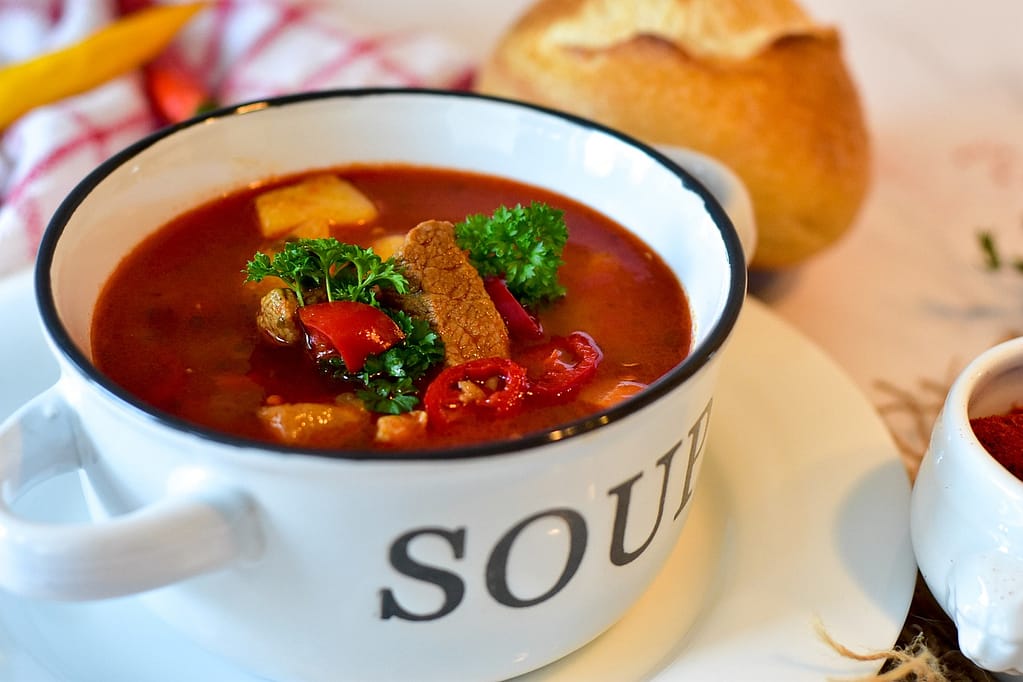 goulash, soup, dish-6054131.jpg