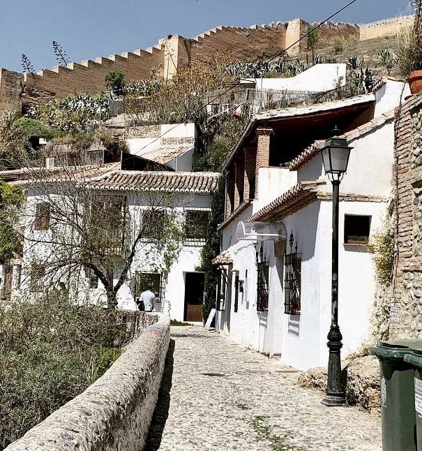 Granada: Family Weekend Break